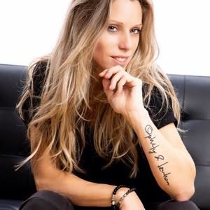 Meet your Posher, Annick